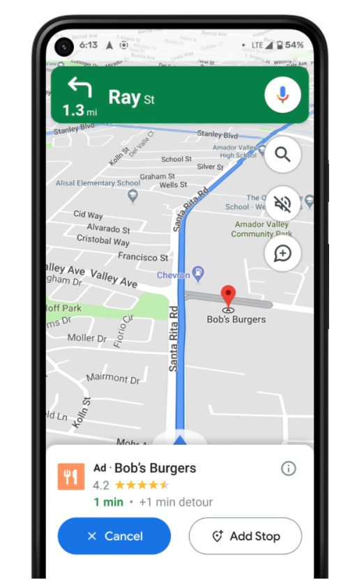 Sugerencias de direcciones de establecimientos durante la navegación en Google Maps